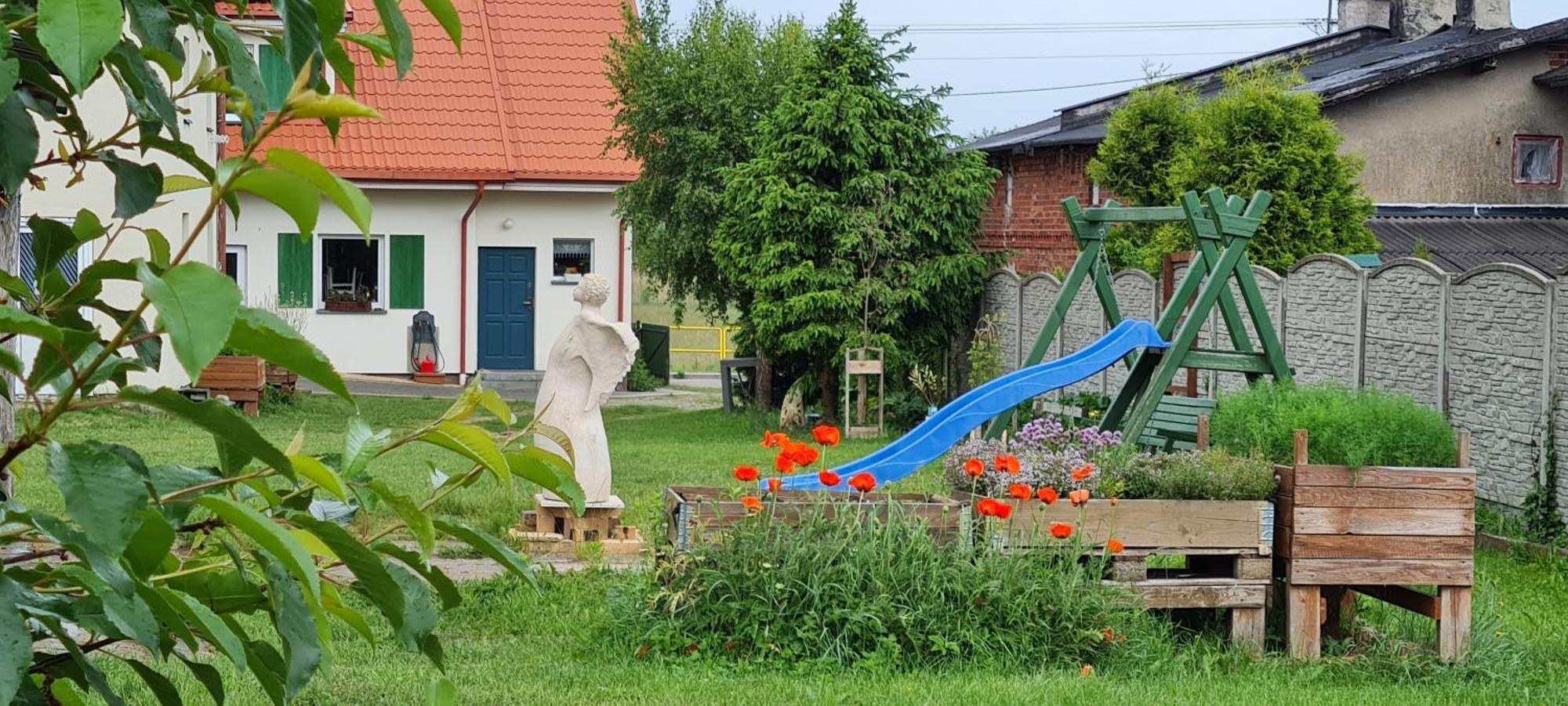 Daniel Owo Villa Lipusz Exteriör bild
